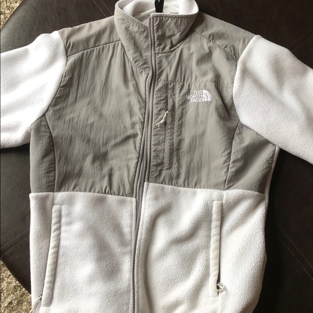 Women’s White North Face